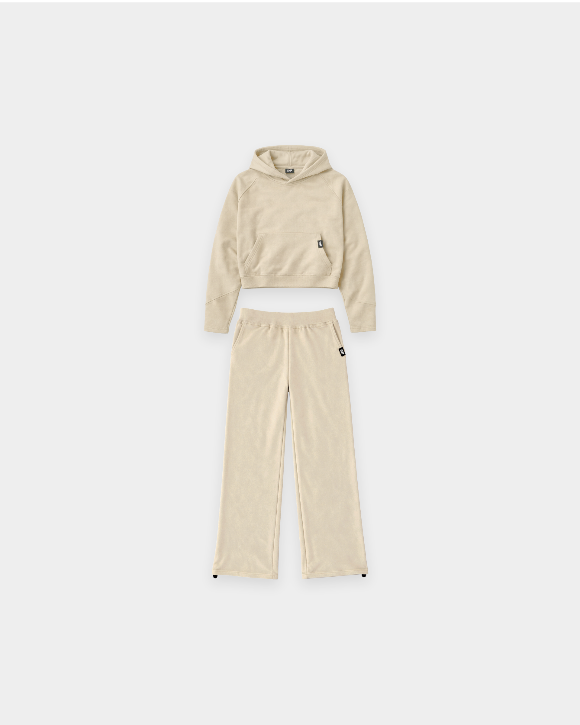 THP Everywhere Set – Crop Hoodie & Oversized Joggers Arena The Happiness Project